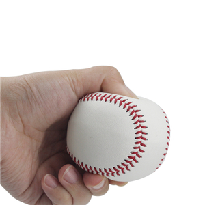 Professioneller, vom Hersteller maßgeschneiderter, mit Logo bedruckter, hochwertiger Kunstleder-Baseball mit Schaumkern