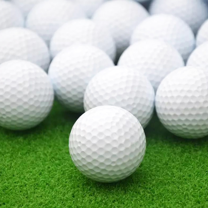 Hochwertiger 2-teiliger Turnier-Golfball aus Urethan in weißer Farbe für Spiele und professionelles Training